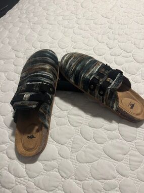 Rocket Dog Striped Slip-On Clogs in Teal, Brown, Black